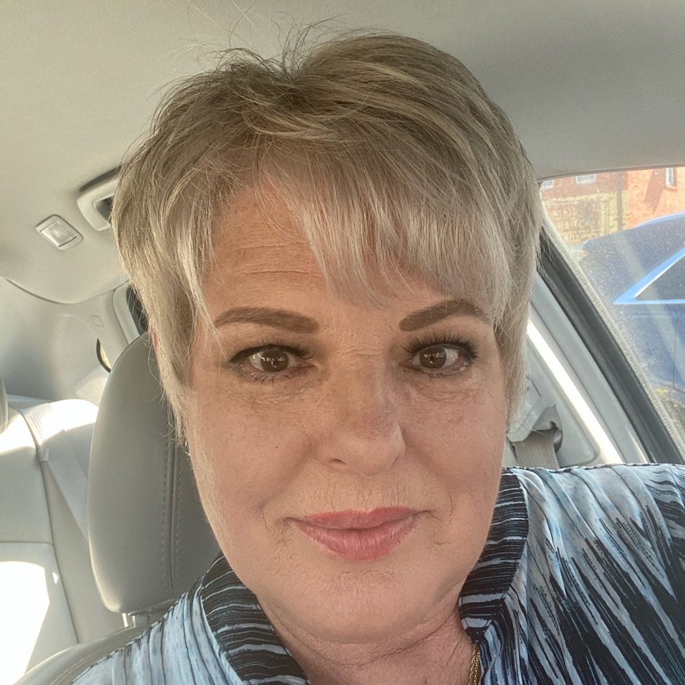 Meet your Posher, Kim